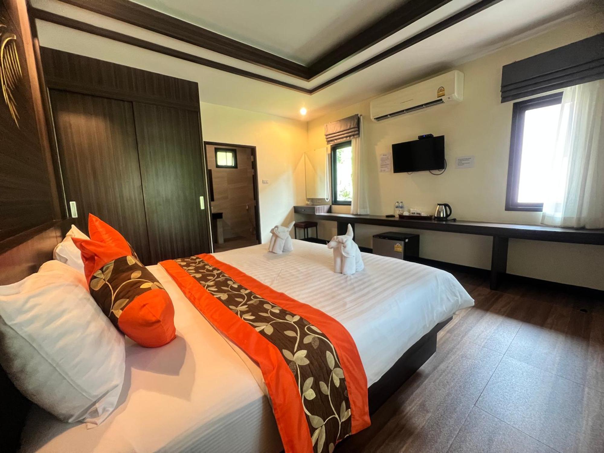 Palm Kiri Aonang 3*