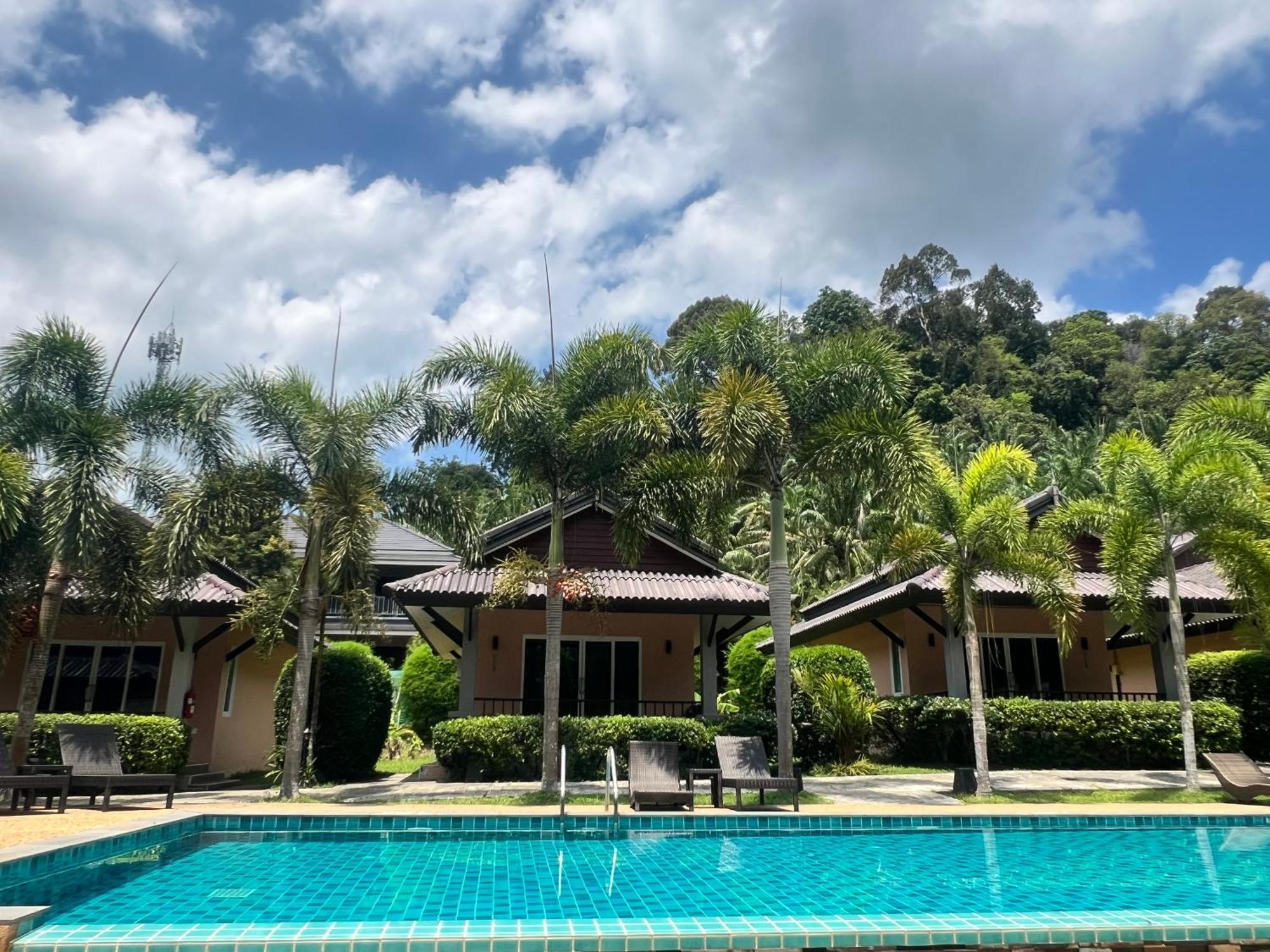 Palm Kiri Aonang Resort